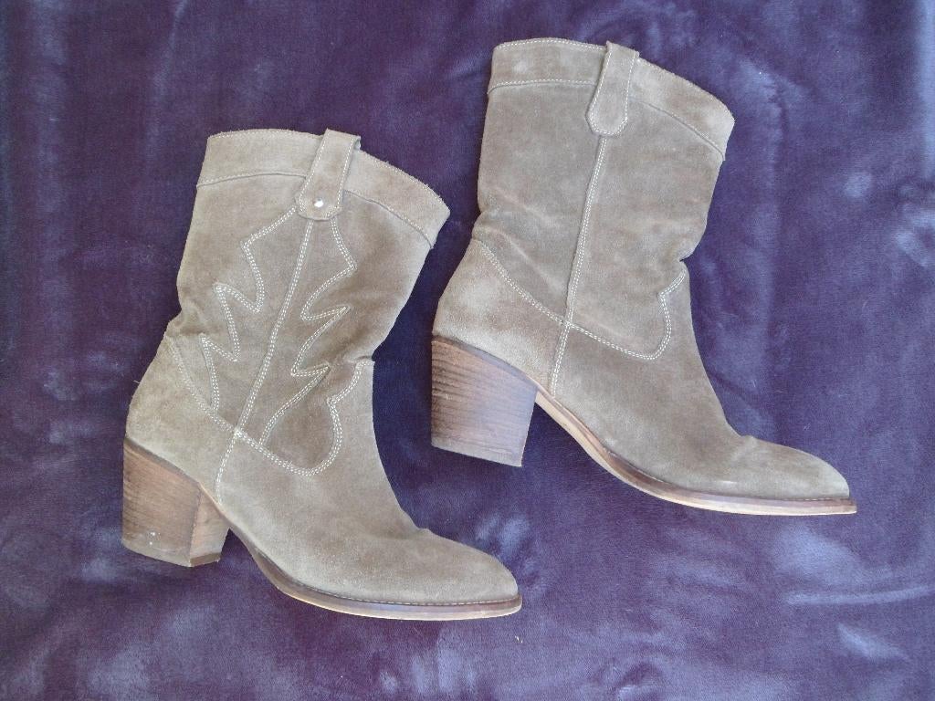 Suède leren cowboylaarsjes van PS Poelman  mt. 40, Beige, Lage of Enkellaarzen, Ophalen of Verzenden, Zo goed als nieuw