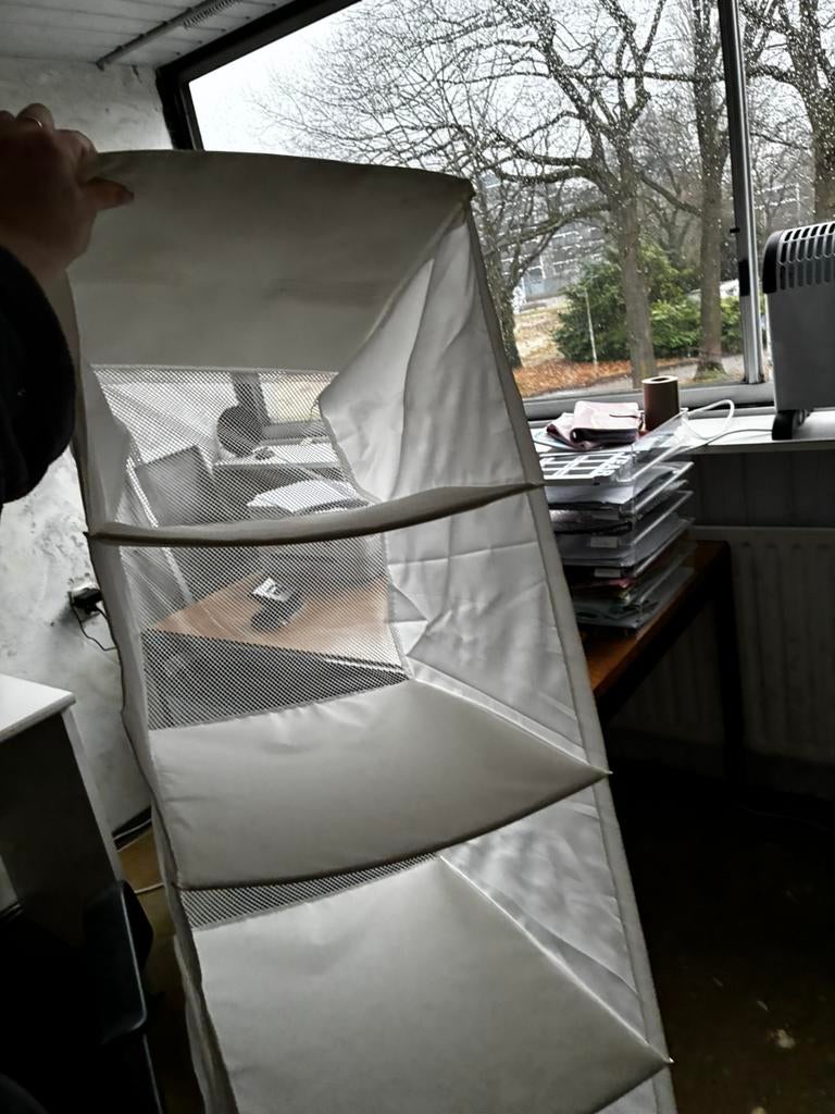 Gratis ikea hangkasten, Huis en Inrichting, Ophalen of Verzenden, Zo goed als nieuw