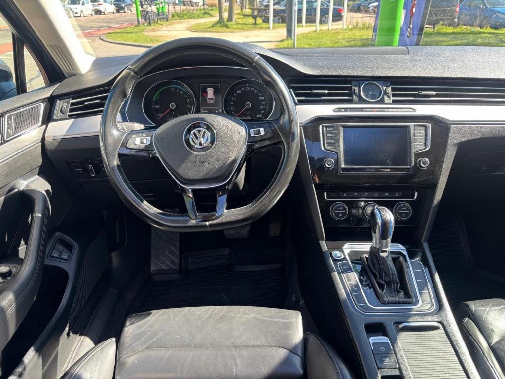 Volkswagen Passat Variant 1.4 TSI GTE | €250,- KORTING | F, Auto's, Volkswagen, Gebruikt, 4 cilinders, 157 pk, Hybride Elektrisch/Benzine