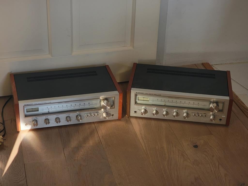 2x Pioneer SX-450 Versterkers - Onderhoud nodig, Audio, Tv en Foto, Versterkers en Receivers, Pioneer, Ophalen of Verzenden