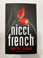 Nicci French - Huis vol leugens, Ophalen of Verzenden, Zo goed als nieuw, Europa overig