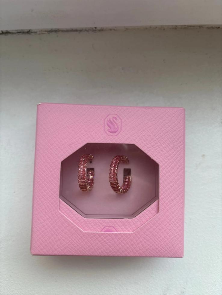 swarovski oorbellen, Verzamelen, Swarovski, Nieuw, Sieraad of Horloge, Ophalen of Verzenden