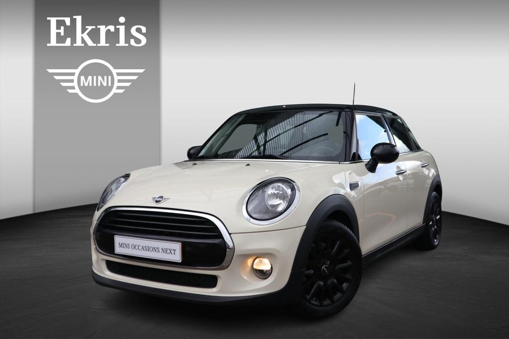 MINI 5-deurs Cooper | Airconditioning | Navigatie, Auto's, Mini, Bedrijf, Te koop, Cooper, ABS, Airbags, Airconditioning, Alarm