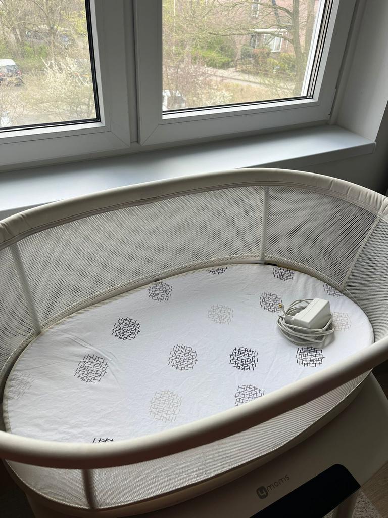 4Moms MamaRoo Sleep Wieg - Zo goed als nieuw, Kinderen en Baby's, Babywiegjes en Ledikanten, Ophalen, Zo goed als nieuw, Wieg