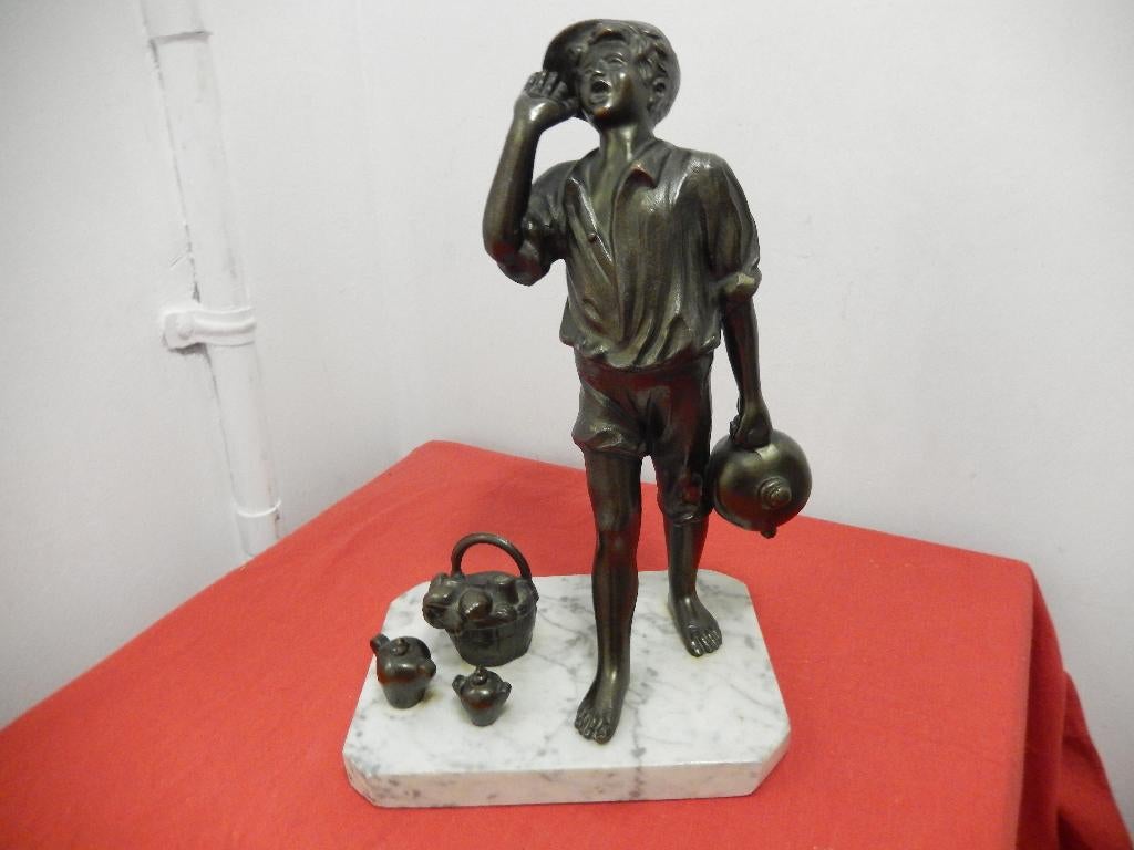 Beeldje 'De jonge koopman', Ophalen of Verzenden