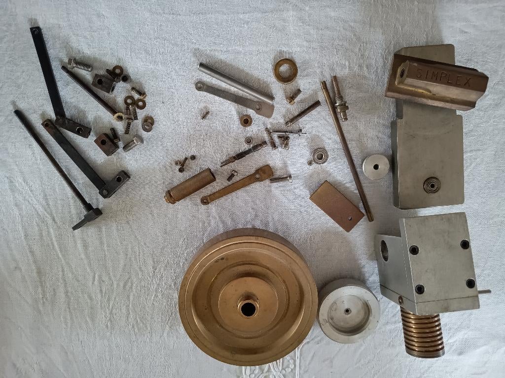 Diverse onderdelen modelbouw stoommachines, Hobby en Vrije tijd, Modelbouw | Overige, Ophalen of Verzenden, Gebruikt, 1:50 tot 1:144