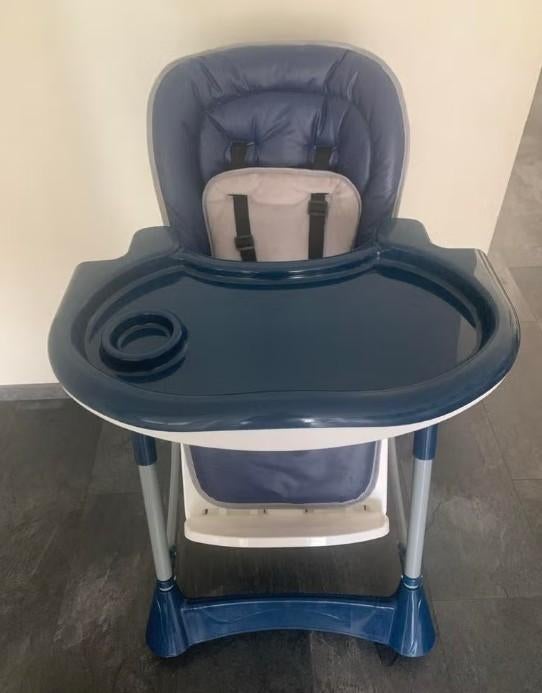 Tectake Kinderstoel - Blauw, Kinderen en Baby's, Kinderstoelen, Ophalen of Verzenden, Gebruikt, Inklapstoel, Gordel(s)