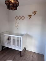 Ledikant, Commode en Bladvergoter, Ophalen, Zo goed als nieuw, Jongetje of Meisje