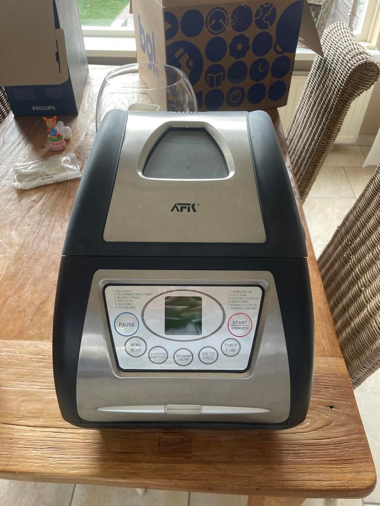 AFK Broodbakmachine - Zilver/Zwart - Met timer, Met timer, Gebruikt, 800 tot 1200 gram deeg, Ophalen of Verzenden