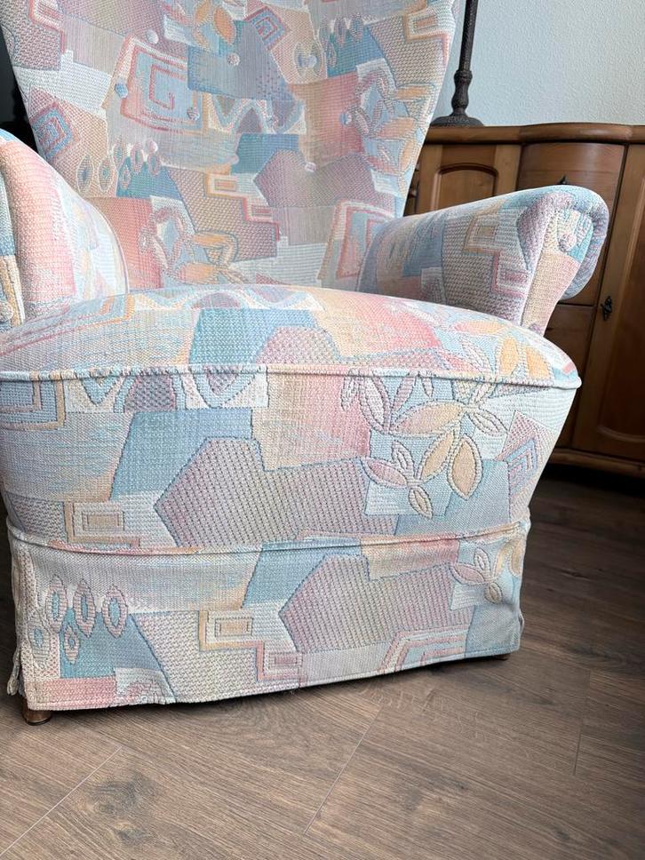 Prachtige gestoffeerde fauteuil met uniek patroon, Huis en Inrichting, Fauteuils, Zo goed als nieuw, Stof, 50 tot 75 cm, 75 tot 100 cm