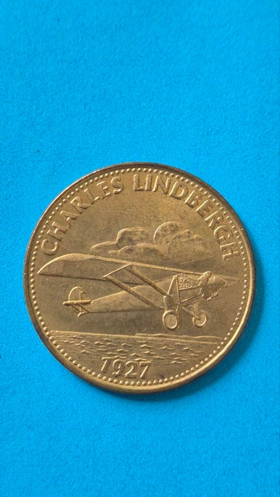 Verzamelmunt Shell Charles Lindbergh 1927, Verzamelen, Luchtvaart en Vliegtuigspotten, Ophalen of Verzenden, Gebruikt, Overige typen