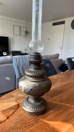 Oude olielamp met glazen kap, Antiek en Kunst, Ophalen