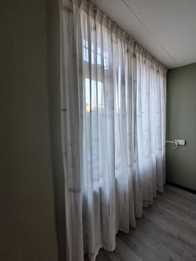 Inbetween vitrage, Huis en Inrichting, Ophalen, Zo goed als nieuw, Wit, 200 cm of meer