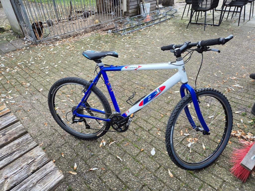 Mountainbike 26inch cyber b1, Fietsen en Brommers, Fietsen | Mountainbikes en ATB, Ophalen, Gebruikt, Overige merken