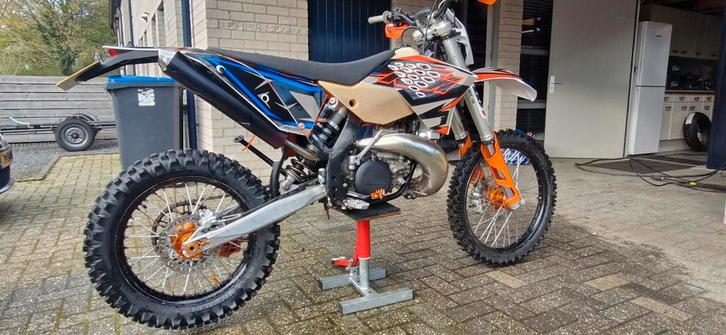 KTM 250 EXC 2takt van bj 2011 enduro/ kenteken, Fietsen en Brommers, Brommers | Crossbrommers, Zo goed als nieuw, Overige merken