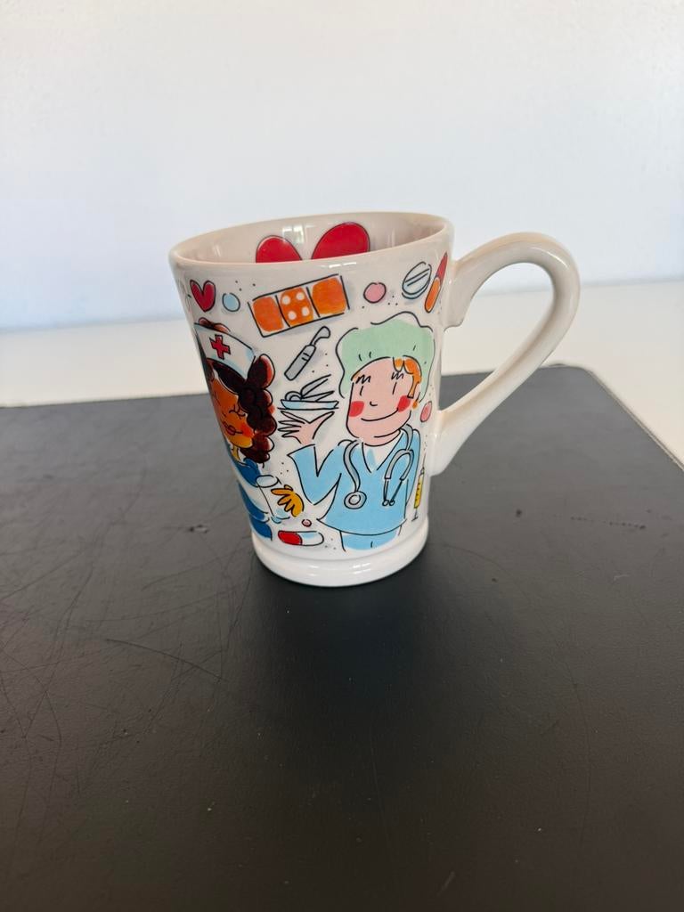 Xl mok hart voor de zorg blond Amsterdam, Blond Amsterdam, Ophalen of Verzenden, Zo goed als nieuw, Kop(pen) en/of Schotel(s)