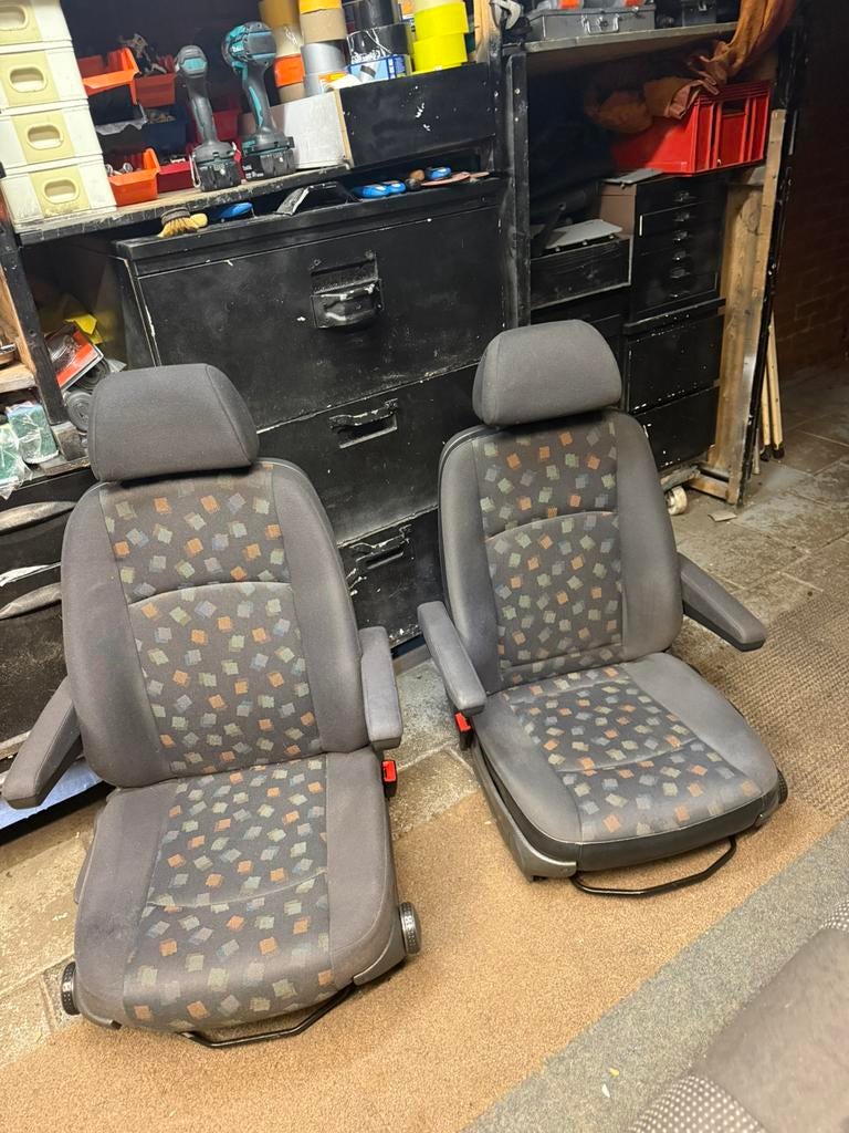 Setje mercedes vito w639 stoelen met dubbele armleuning, Auto-onderdelen, Ophalen of Verzenden, Gebruikt, Mercedes-Benz