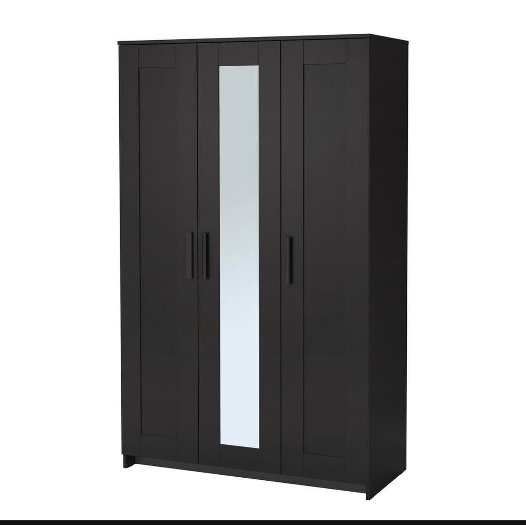 Ikea Brimnes 3 deurs kledingkast, Ophalen, 100 tot 150 cm, Zo goed als nieuw, 150 tot 200 cm