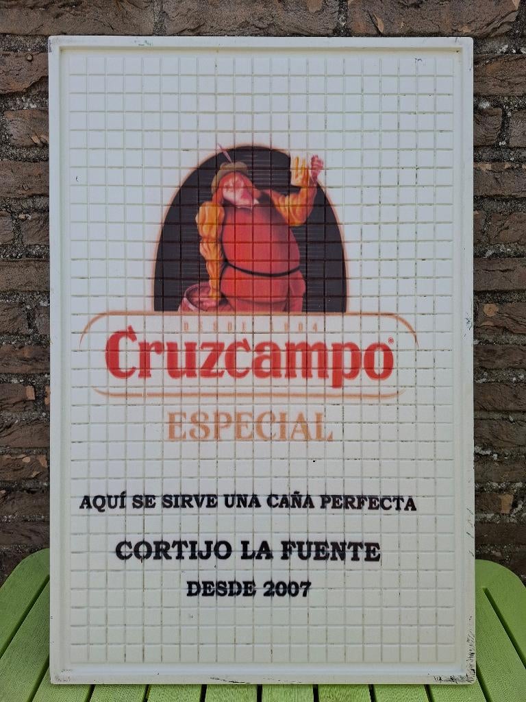 Groot zeldzaam reclamebord Cruzcampo cerveza (Spaans bier), Ophalen of Verzenden, Nieuw, Reclamebord, Plaat of Schild, Overige merken