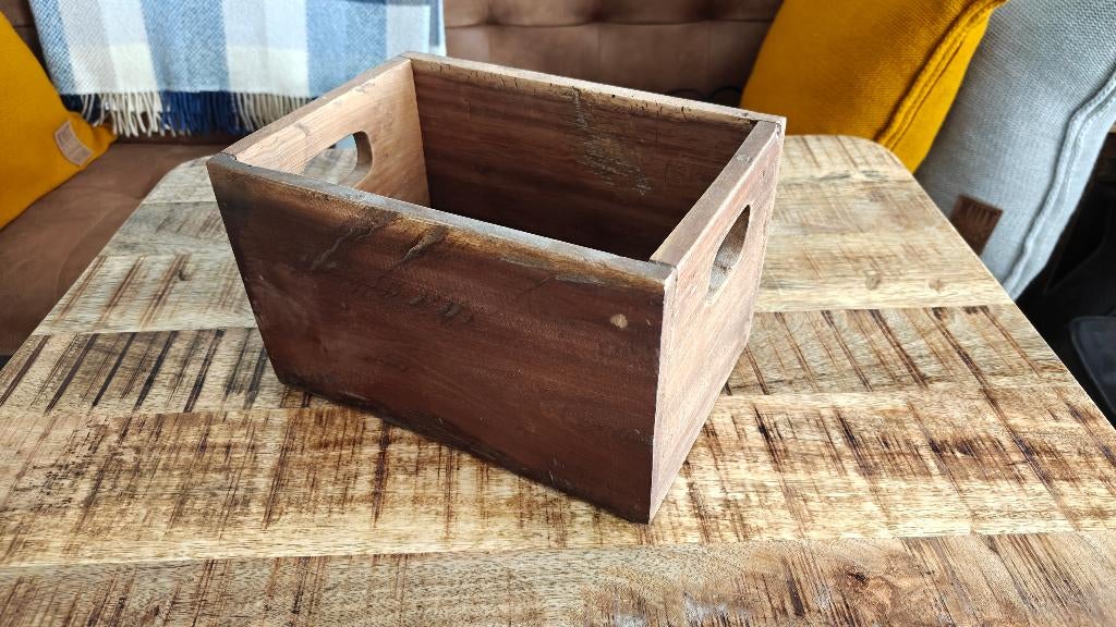 Klein kistje 26x18x16 cm (lxbxh), Minder dan 50 cm, Gebruikt, 50 tot 100 cm, Ophalen of Verzenden