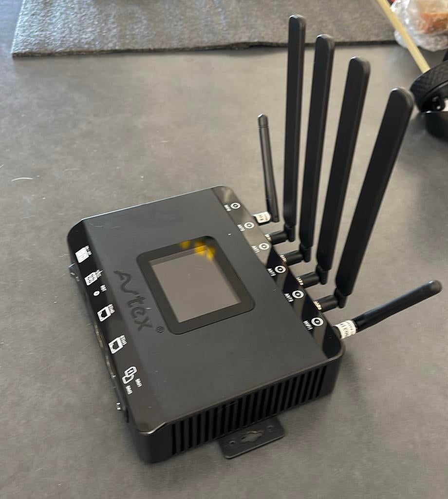 Camper/caravan/boot router avtex amr104x, Ophalen, Zo goed als nieuw