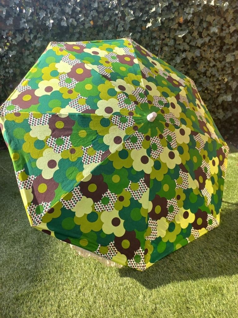 Funky parasol. Vintage. Tuin. Seventies. Bloemen, Ophalen of Verzenden
