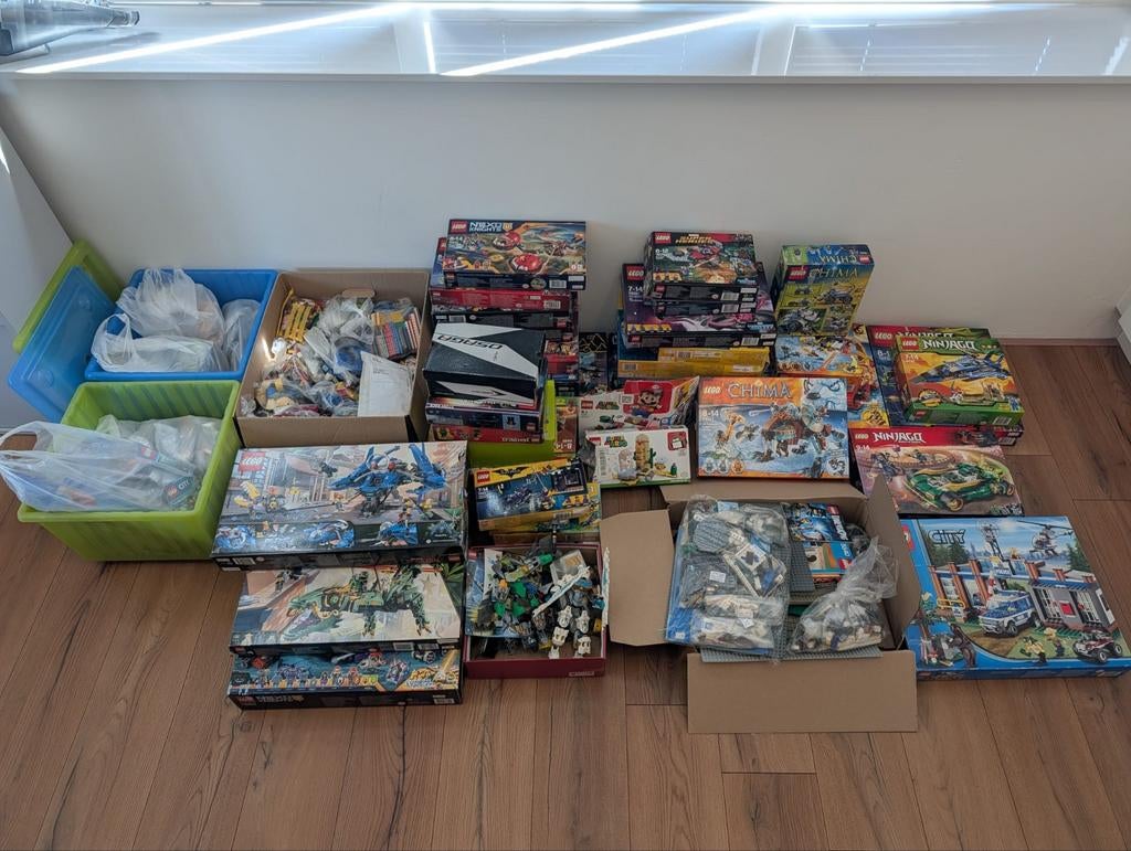 Grote partij LEGO – veel sets + boekjes + minifiguren, Overige thema's, Inclusief minifiguren, Lego, Ophalen of Verzenden