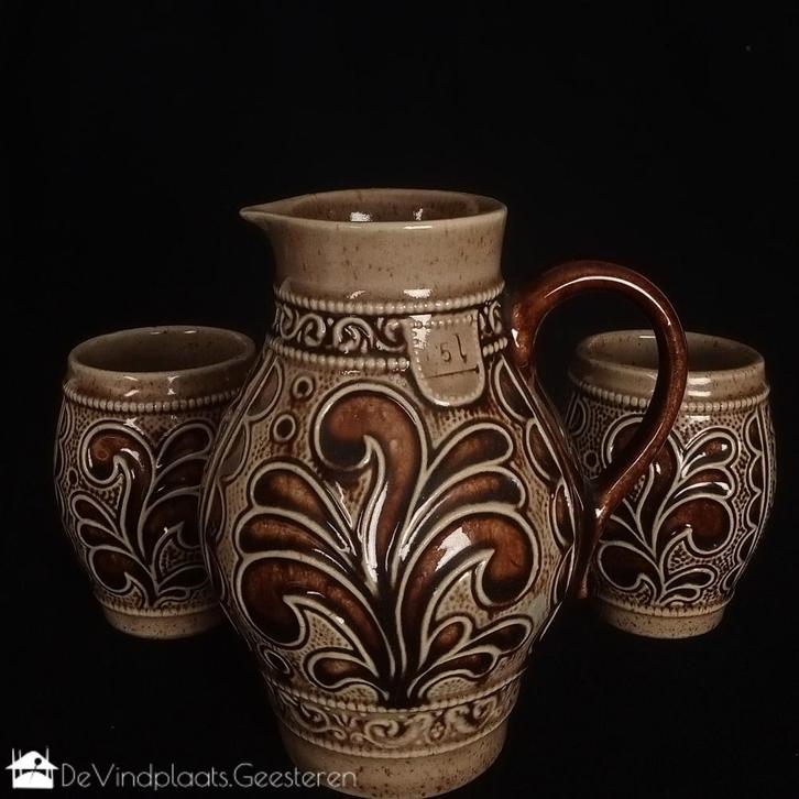 Marzi & Remy zoutglazuur karaf met kopjes, Antiek en Kunst, Antiek | Keramiek en Aardewerk, Ophalen of Verzenden