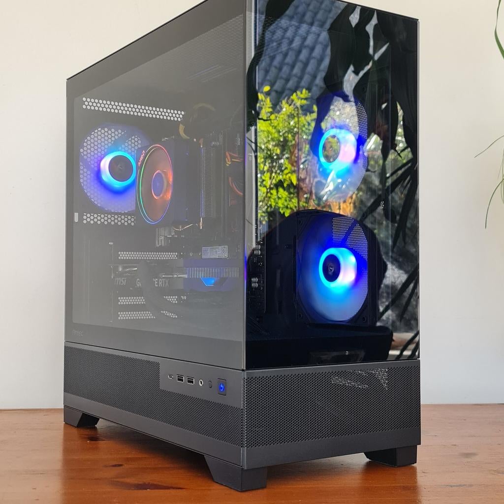 Game PC RTX 4060 // Ryzen 7 3700X // m.2 ssd // windows 11, Computers en Software, Ophalen, Virtual Reality, Zo goed als nieuw