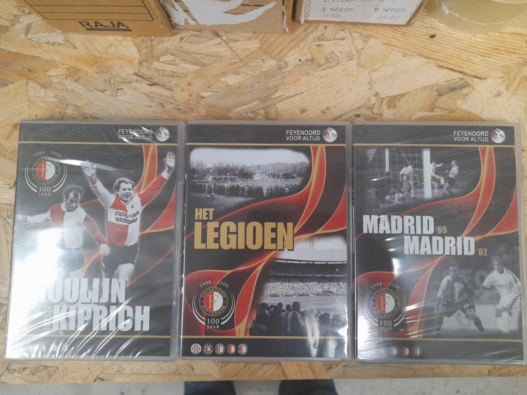 9 dvd van feyenoord, Alle leeftijden, Ophalen of Verzenden, Nieuw in verpakking, Cursus of Instructie