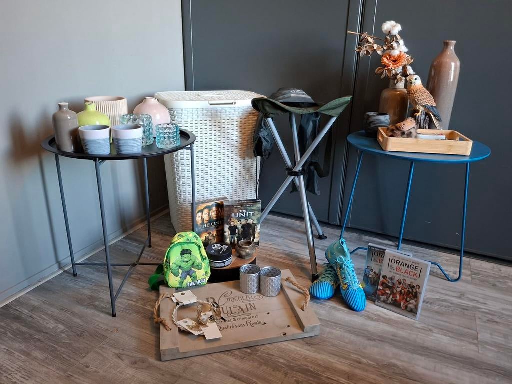 Rommelmarkt - koningsdag - spullen - van alles, Ophalen