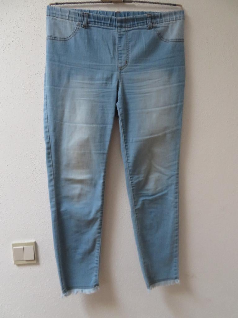 M32 comfort jeans broek blauw maat 42, Kleding | Dames, Spijkerbroeken en Jeans, Ophalen of Verzenden, Zo goed als nieuw, Blauw