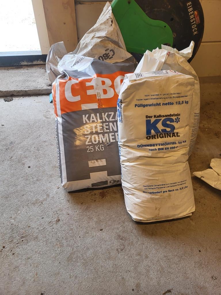 3 zak blokkenlijm, Doe-het-zelf en Verbouw, Metselstenen, Ophalen, Overige typen