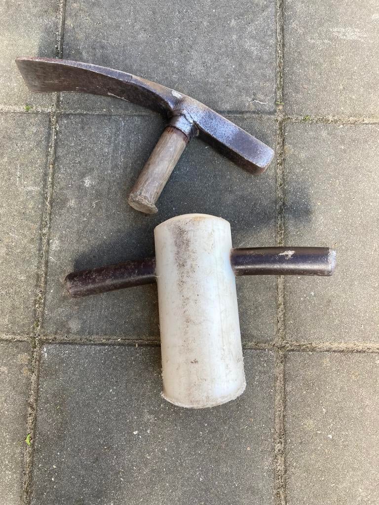 Tegel en klinkerhamer, Ophalen, Zo goed als nieuw