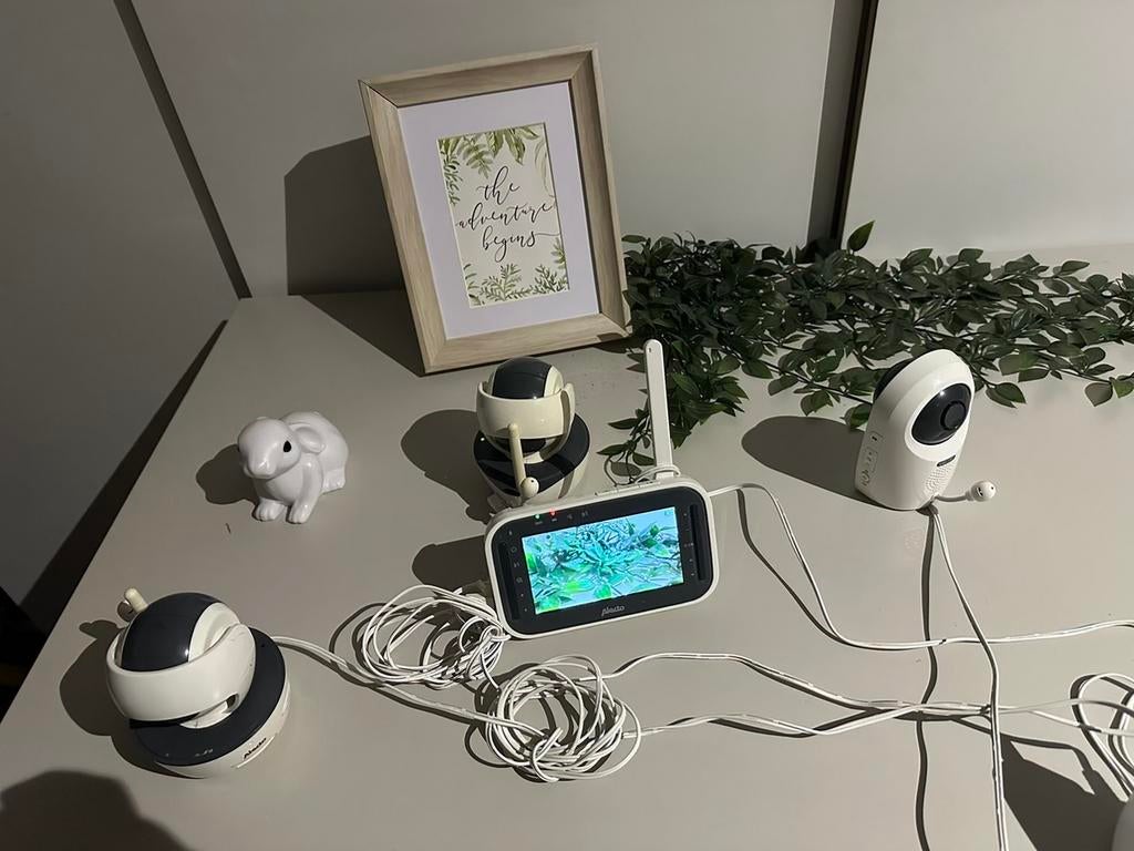 Alecto DVM 200 (x2) + 143 (x1), Kinderen en Baby's, Babyfoons, Ophalen, Zo goed als nieuw, 250 meter of meer, Camera