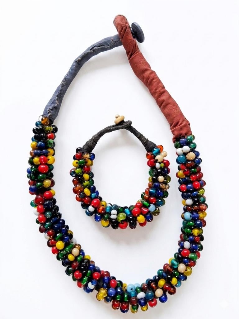 Mooie ketting en armband uit nepal, Ophalen of Verzenden, Zo goed als nieuw, Overige materialen