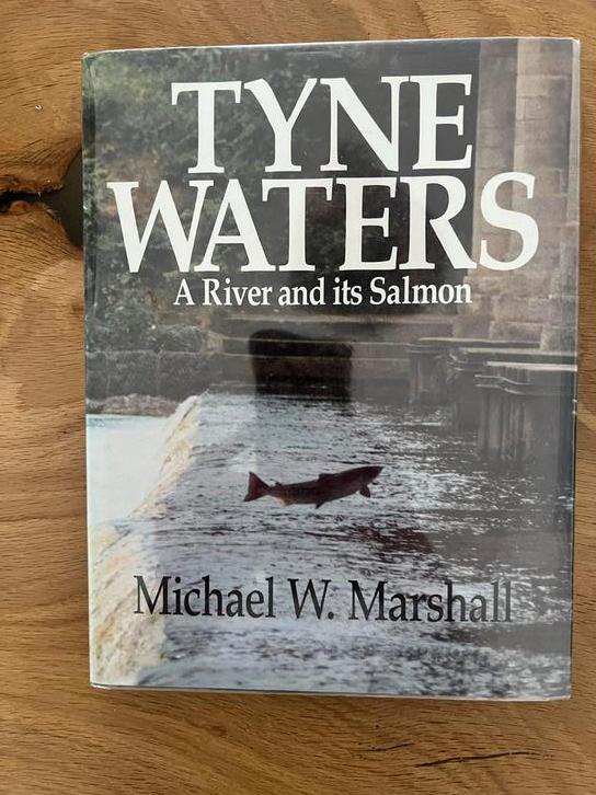 Tyne Waters: A River and its Salmon - Boek, Watersport en Boten, Hengelsport | Vliegvissen, Ophalen of Verzenden, Zo goed als nieuw