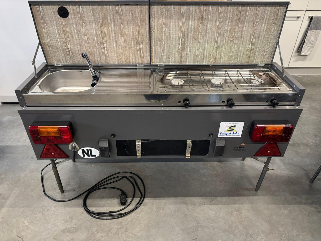 Complete 3-pits Jamet bermkeuken met roestvrijstalen wasbak, Ophalen, Gebruikt