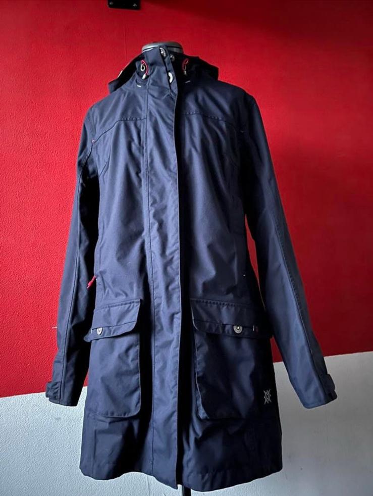 Donkerblauwe Tribord regenjas maat 40. ZGAN, Ophalen of Verzenden, Zo goed als nieuw, Regenjas, Dames