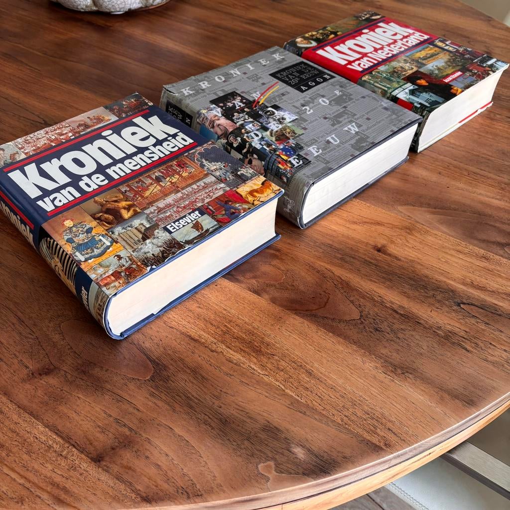 Kroniek van Nederland, de mensheid en de 20ste eeuw, Boeken, Ophalen, Zo goed als nieuw, Wetenschap en Natuur