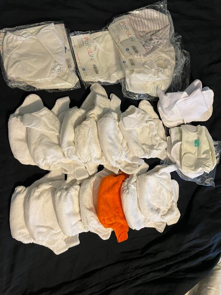 Pakket wasbare luiers totbots 2.7-8/9 kg. Als nieuw., Ophalen of Verzenden, Zo goed als nieuw, One size