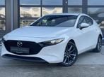 Mazda 3 2.5 e-SkyActiv-G 140 M Hybrid Centre-line | DEMO DEA, Auto's, Mazda, Voorwielaandrijving, Stof, 4 cilinders, Wit