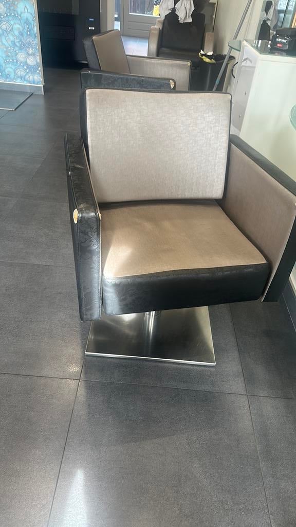 Kappers Fauteuils Salon Ambience, Ophalen of Verzenden, Zo goed als nieuw, 75 tot 100 cm, 50 tot 75 cm