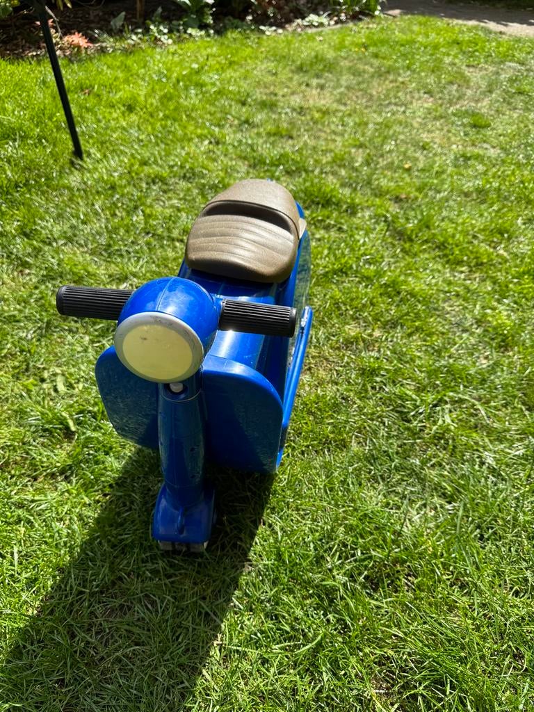 Skoot scooter loopscooter en koffer in één, Ophalen, Gebruikt, Loopfiets