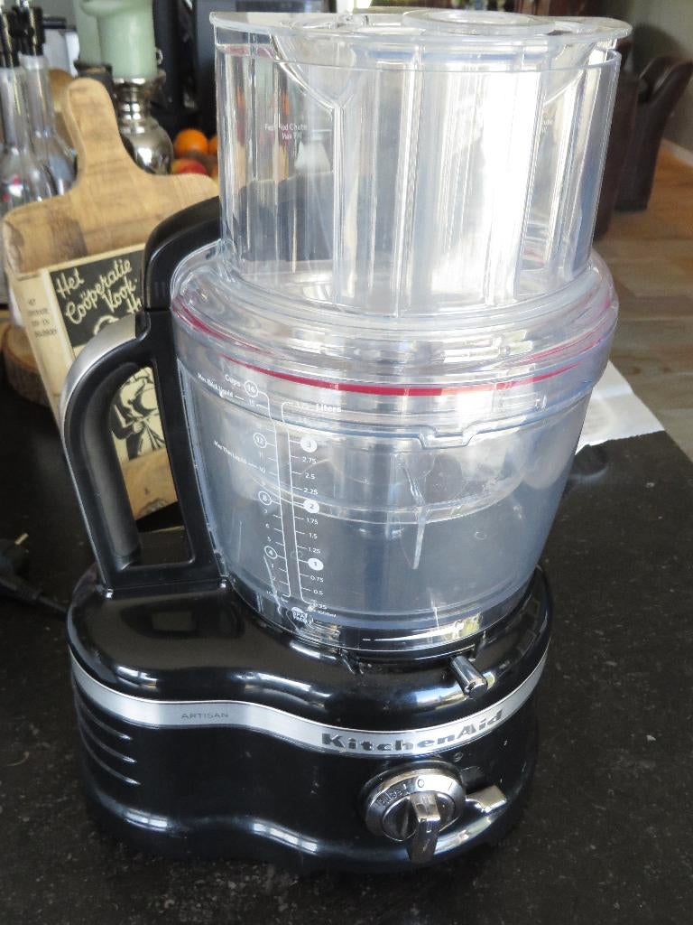 kitchenaid artisan keukenmachine, 2 tot 3 liter, Ophalen of Verzenden, Zo goed als nieuw, 3 snelheden of meer