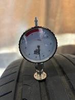 Diverse sets 245-40-19 2 of 4 stuks A-Merken Zomerbanden, Band(en), Personenwagen, Zomerbanden, Ophalen