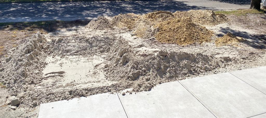 Gratis 3 / 4 kuub geel zand, Tuin en Terras, Ophalen, Zo goed als nieuw, Straatzand
