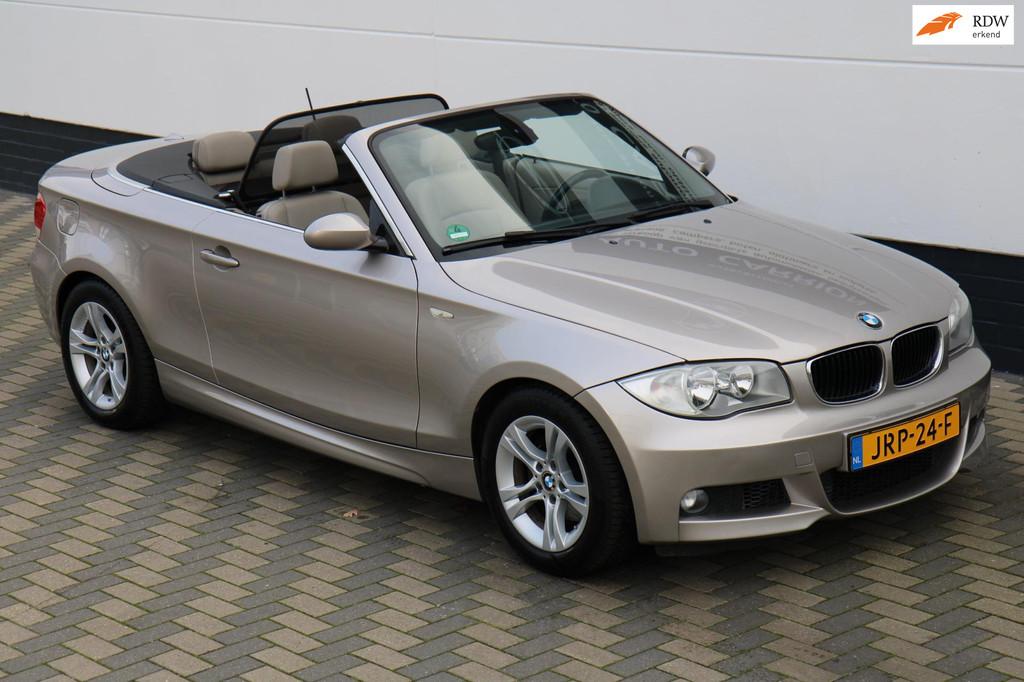 BMW 1-serie Cabrio 128i 6 cilinder 234PK M-pakket Airco !, Auto's, BMW, Stoelverwarming, Achterwielaandrijving, Gebruikt, Beige
