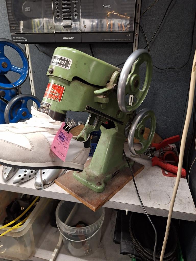 Gereserveerd voor Dan, Doe-het-zelf en Verbouw, Metalen, Ophalen, Zo goed als nieuw