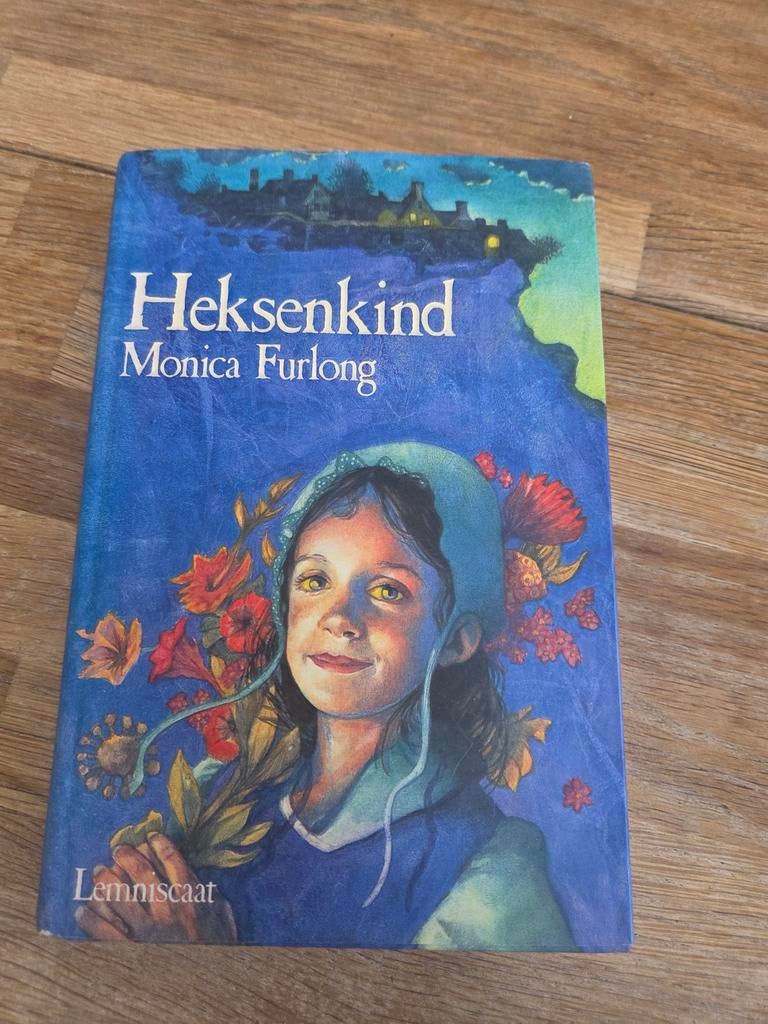 Heksenkind - Monica Furlong (Boek), Ophalen of Verzenden, Gelezen, Monica Furlong, Fictie algemeen